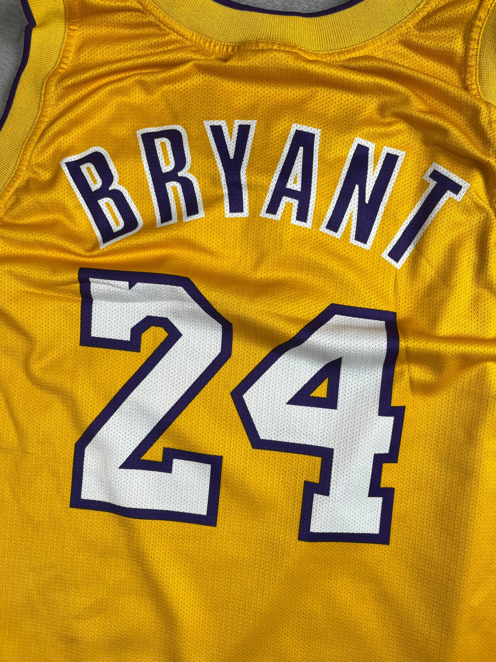 Kobe Bryant #24 - Los Angeles Lakers Home 2007-2010 - Champion (XL) - Maillot NBA Champion