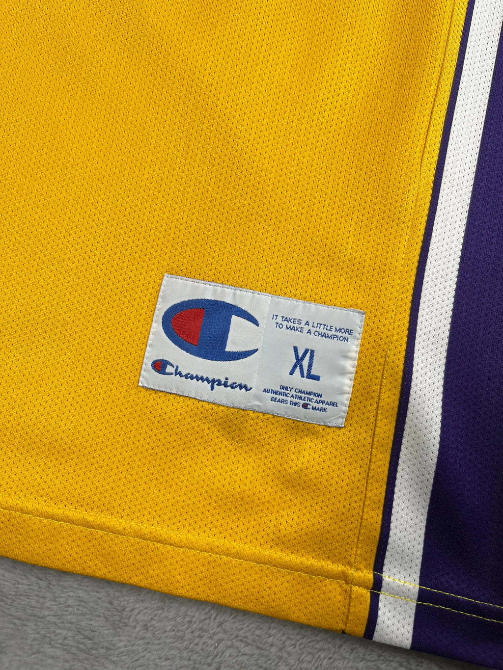 Kobe Bryant #24 - Los Angeles Lakers Home 2007-2010 - Champion (XL) - Maillot NBA Champion