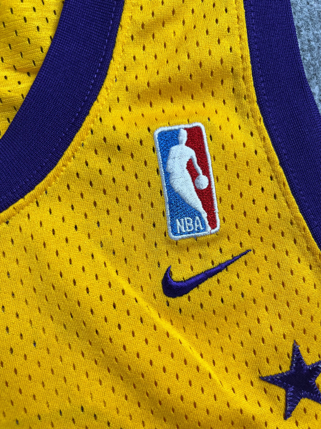 Kobe Bryant #8 - Los Angeles Lakers début 2000's - Nike Rewind (L) - Maillot NBA