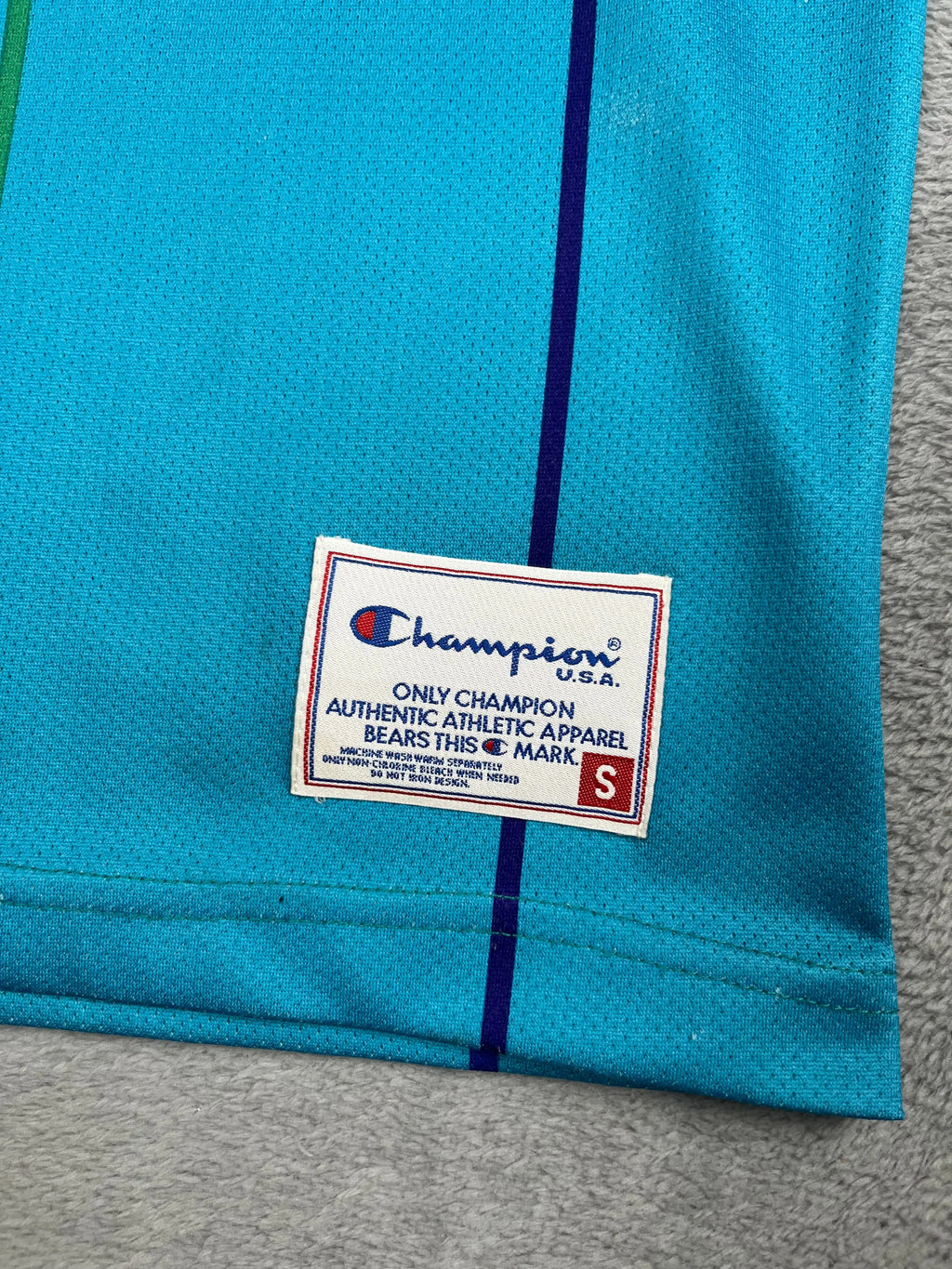 Larry Johnson #2 - Charlotte Hornets Away 1992-1996 - Champion (S) - Maillot NBA