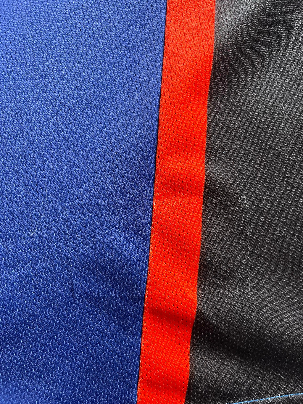 Latrell Sprewell #8 - New York Knicks Away 1999-2001 - Champion (M) - Maillot NBA
