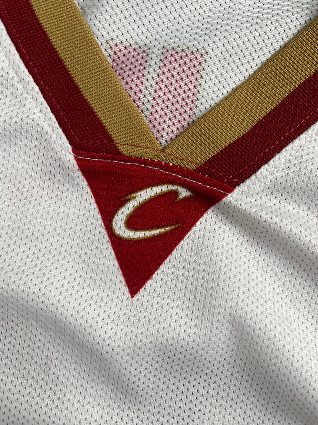 LeBron James #23 - Cleveland Cavaliers Home 2004-2010 - Champion (XXL) - Maillot NBA