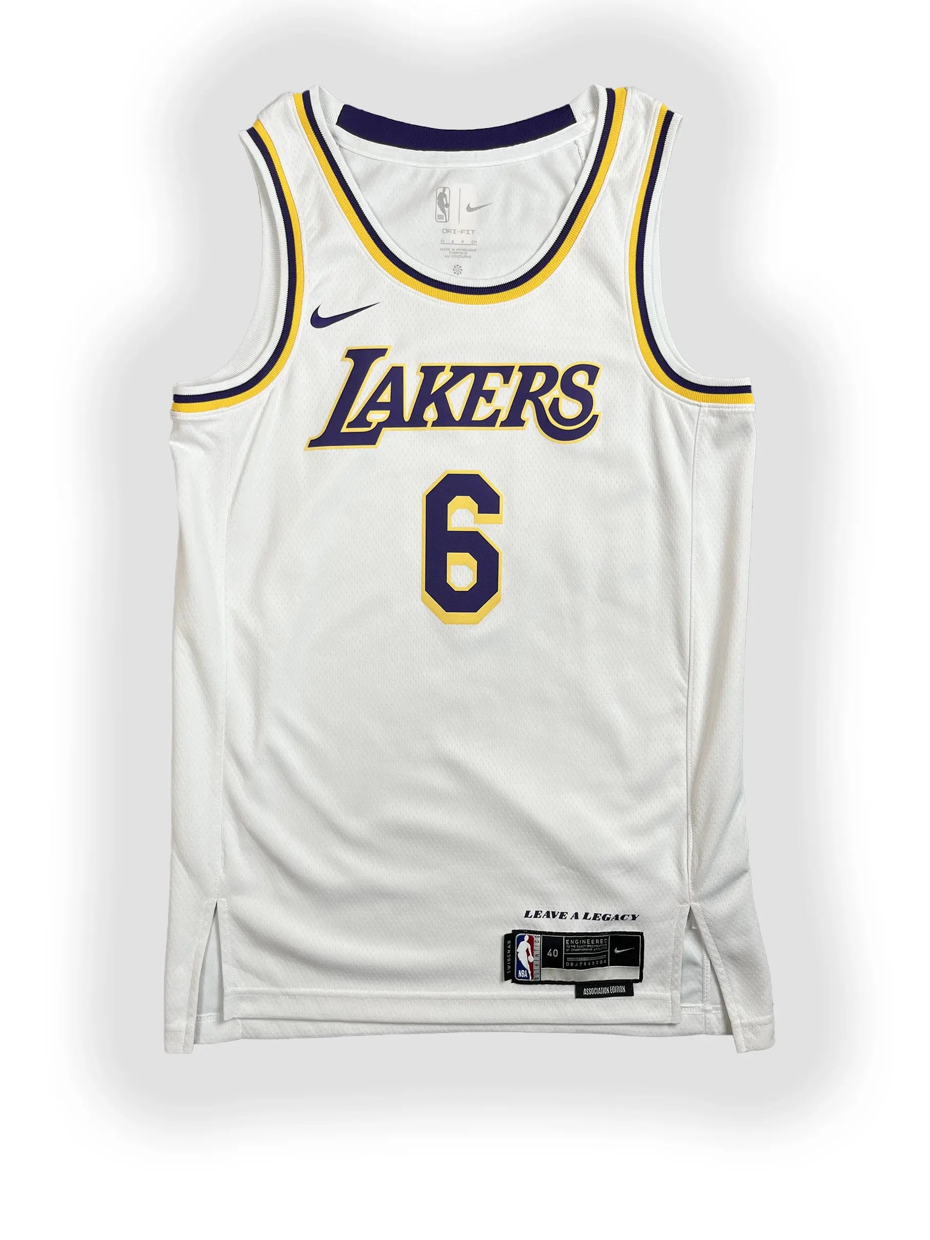 LeBron James #6 - Los Angeles Lakers Association 2021-2023 - Nike (S) - Maillot NBA Nike