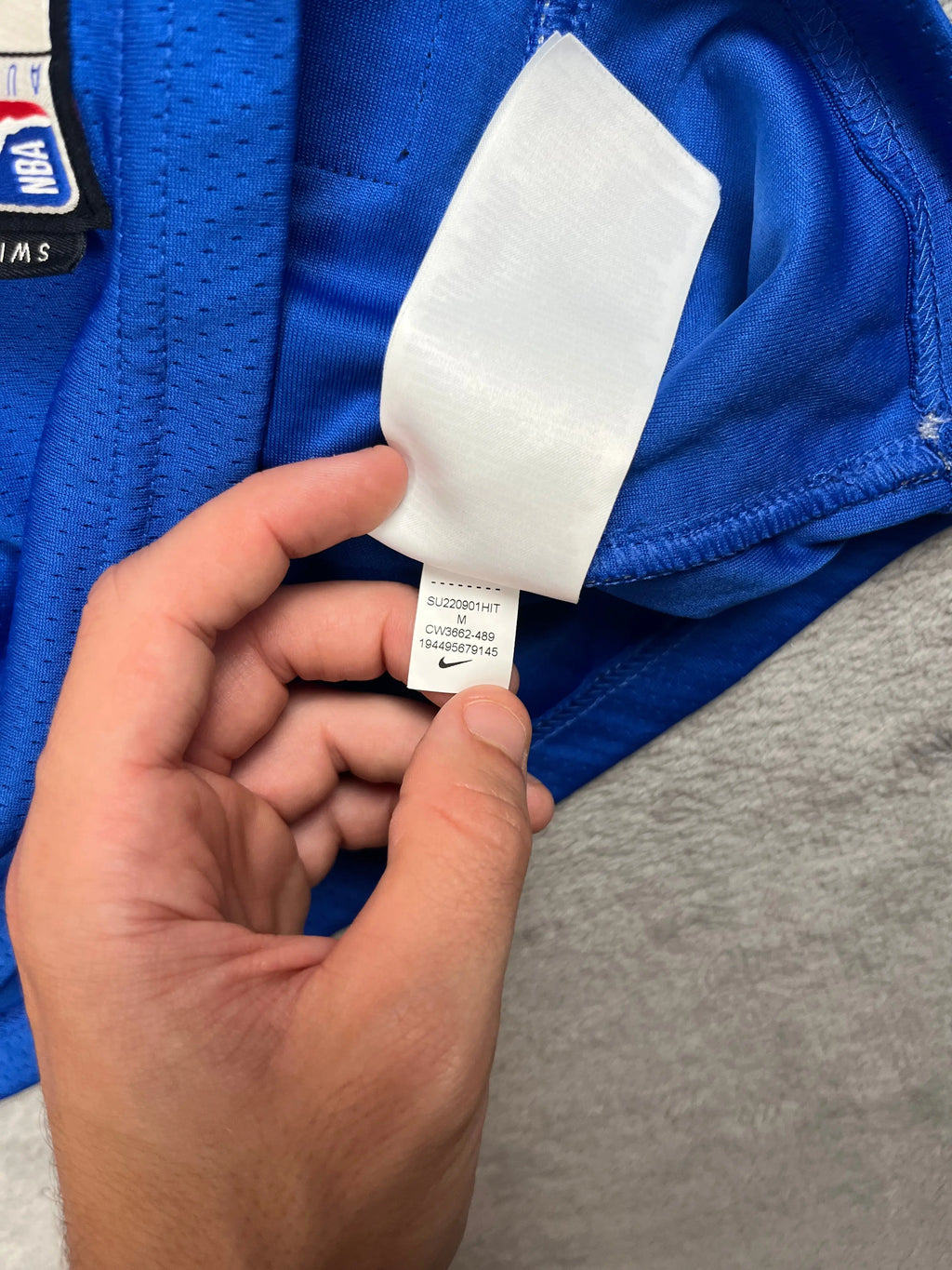 Luka Dončić #77 - Dallas Mavericks Icon 2019-2025 - Nike (M) - Maillot NBA Nike