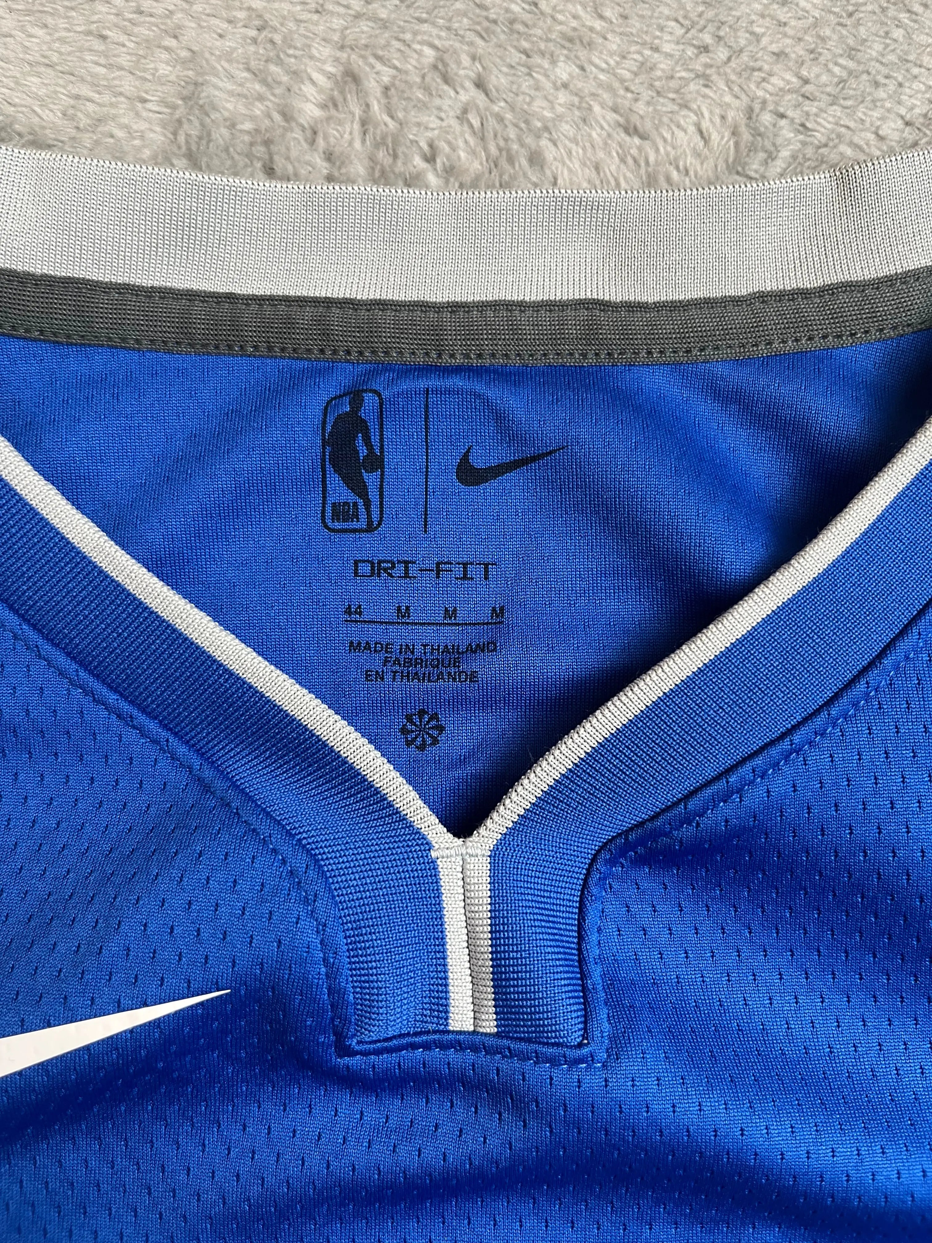Luka Dončić #77 - Dallas Mavericks Icon 2019-2025 - Nike (M) - Maillot NBA Nike