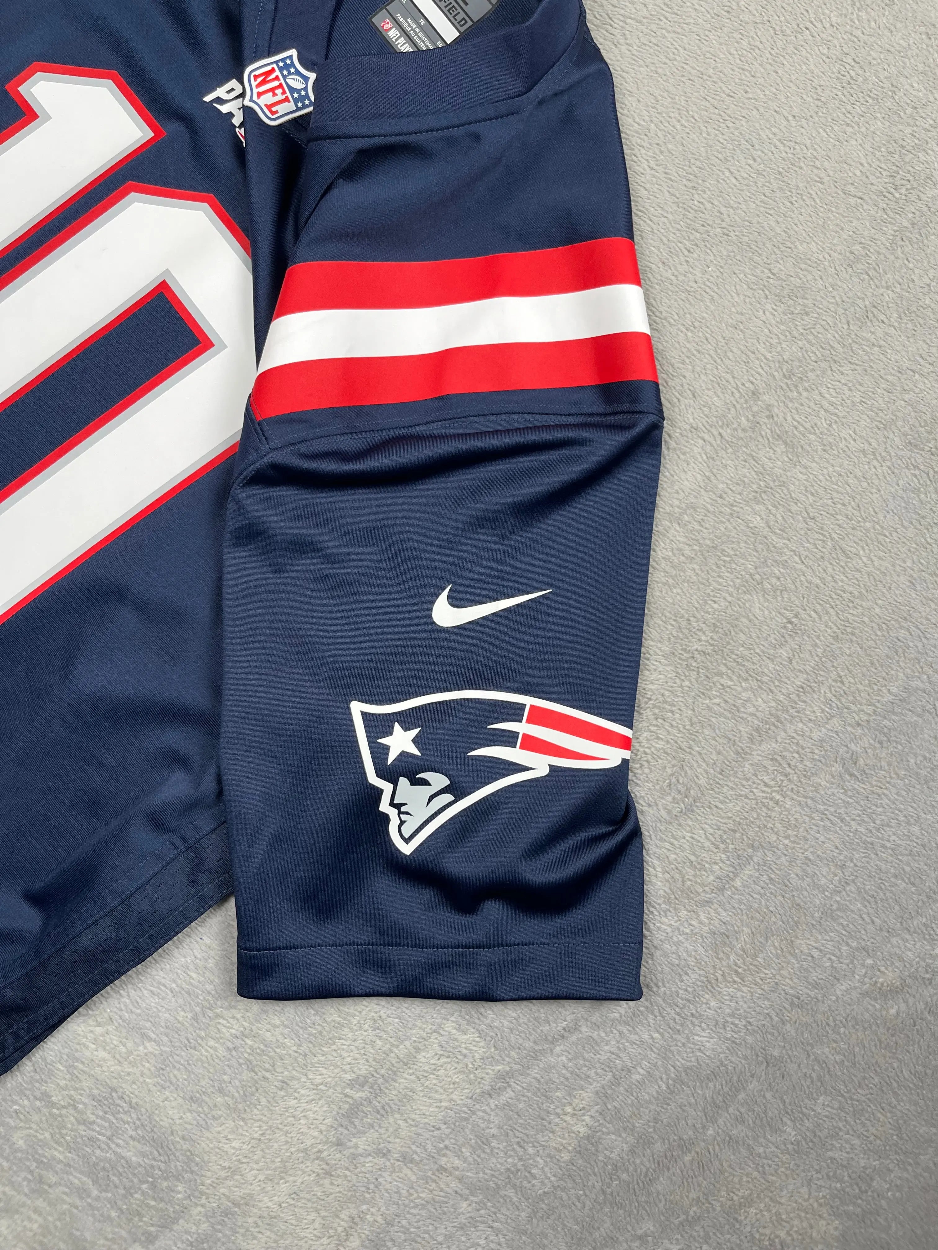 Mac Jones #10 - New England Patriots Home 2021-2023 - Nike (XL) - Maillot NFL Nike