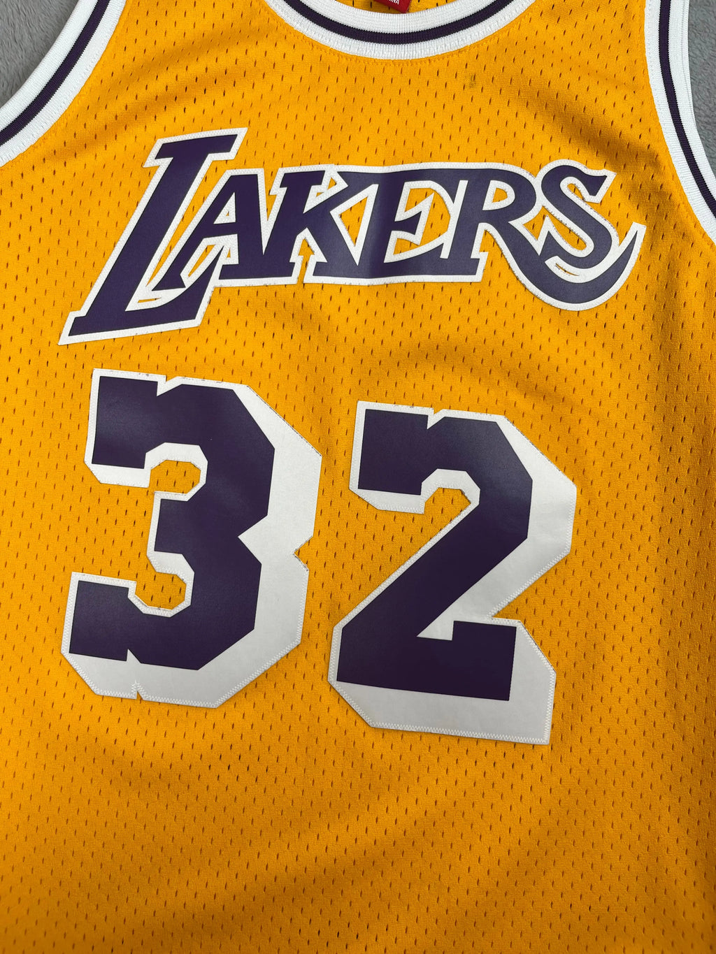 Magic Johnson #32 - Los Angeles Lakers Home 1980-1986 - Mitchell & Ness (L) - Maillot NBA Mitchell & Ness