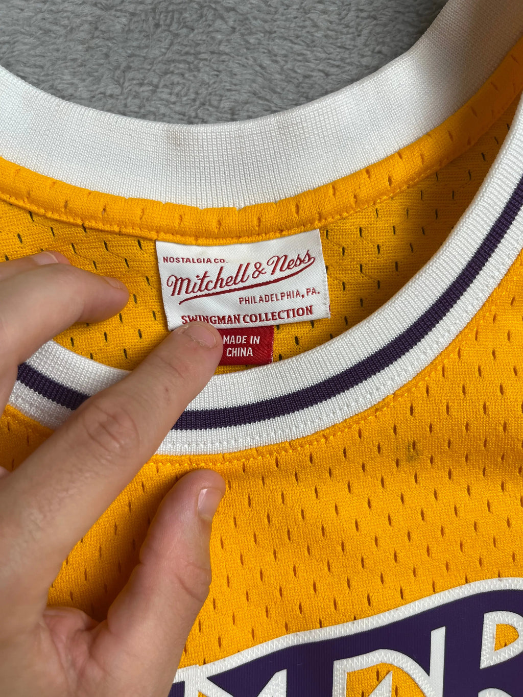 Magic Johnson #32 - Los Angeles Lakers Home 1980-1986 - Mitchell & Ness (L) - Maillot NBA Mitchell & Ness