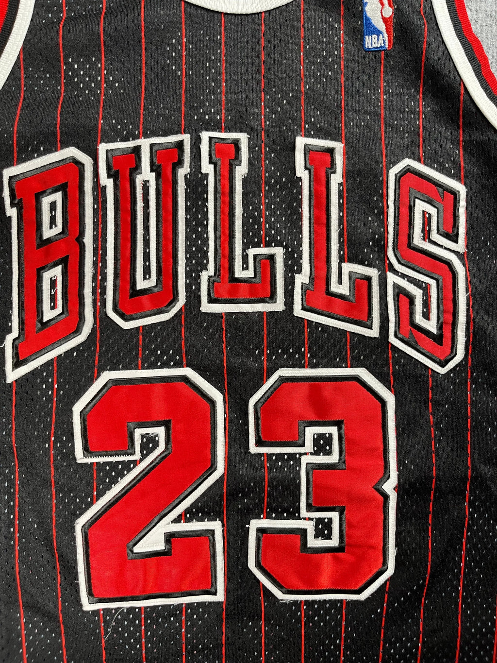 Michael Jordan #23 - Chicago Bulls Alternate 1996-1997 - Champion AUTHENTIC (M) - Maillot NBA