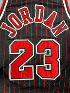 Michael Jordan #23 - Chicago Bulls Alternate 1996-1997 - Champion AUTHENTIC (M) - Maillot NBA