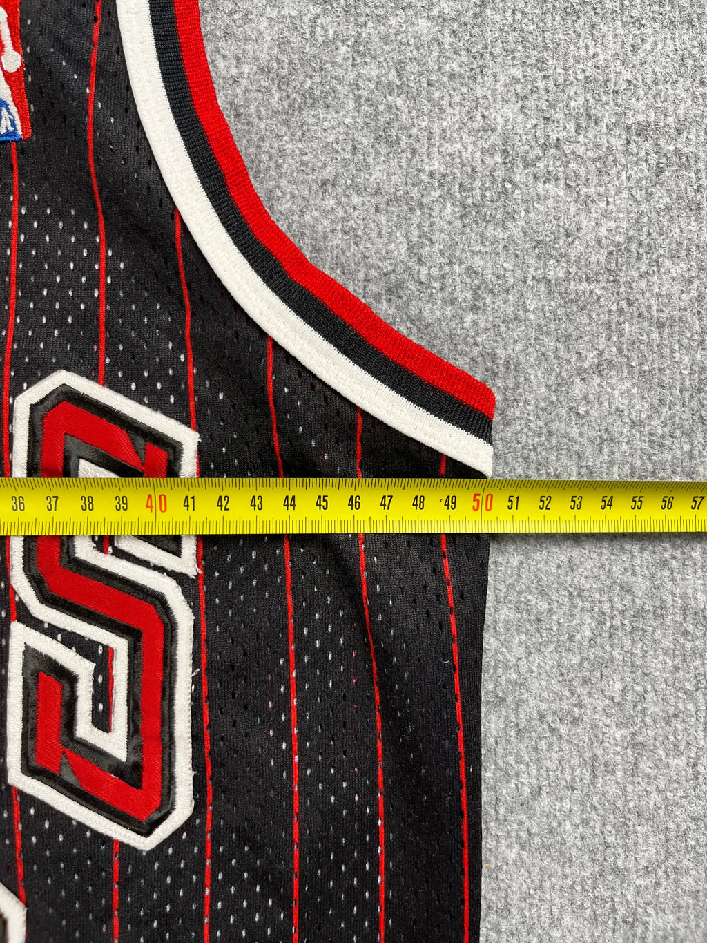 Michael Jordan #23 - Chicago Bulls Alternate 1996-1997 - Champion AUTHENTIC (M) - Maillot NBA