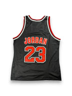 Michael Jordan #23 - Chicago Bulls Alternate 1996-1997 - Champion (L) - Maillot NBA