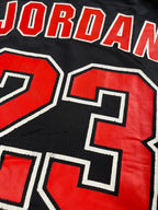 Michael Jordan #23 - Chicago Bulls Alternate 1996-1997 - Champion (L) - Maillot NBA