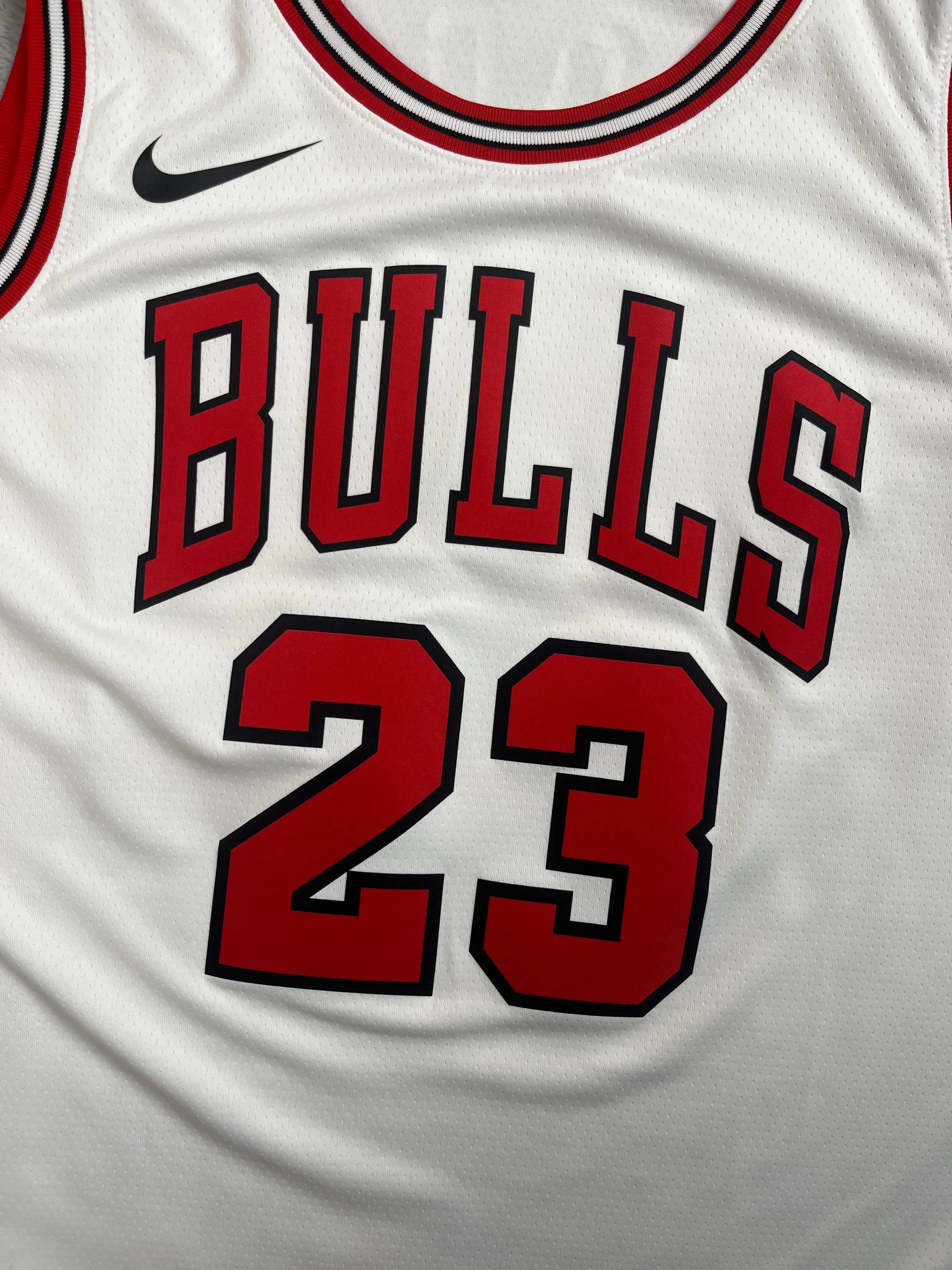 Michael Jordan #23 - Chicago Bulls Association/Home Réedition - Nike (XXL) - Maillot NBA Nike