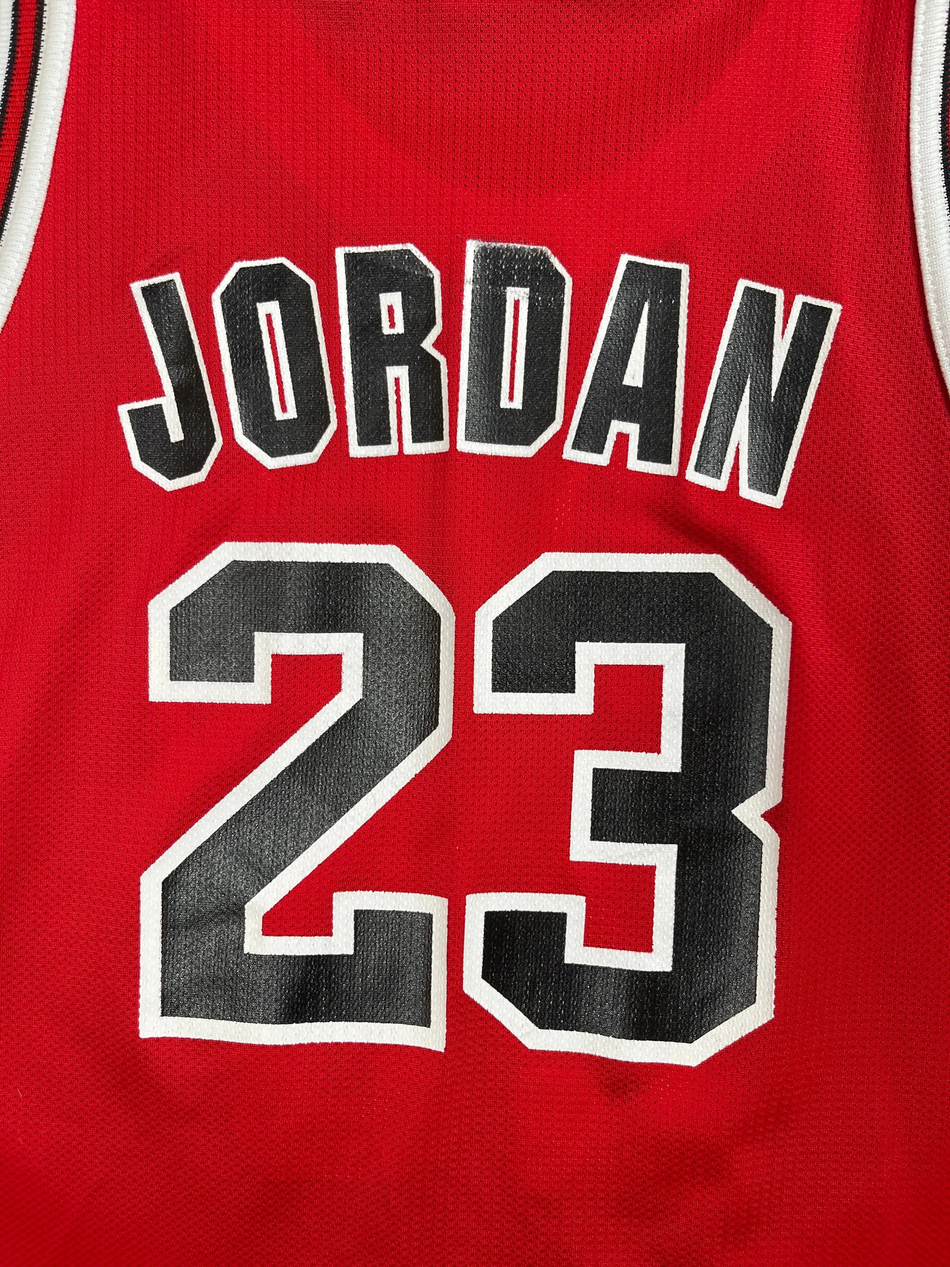Michael Jordan #23 - Chicago Bulls Away 1989-1997 - Champion (XS/S) - Maillot NBA Champion