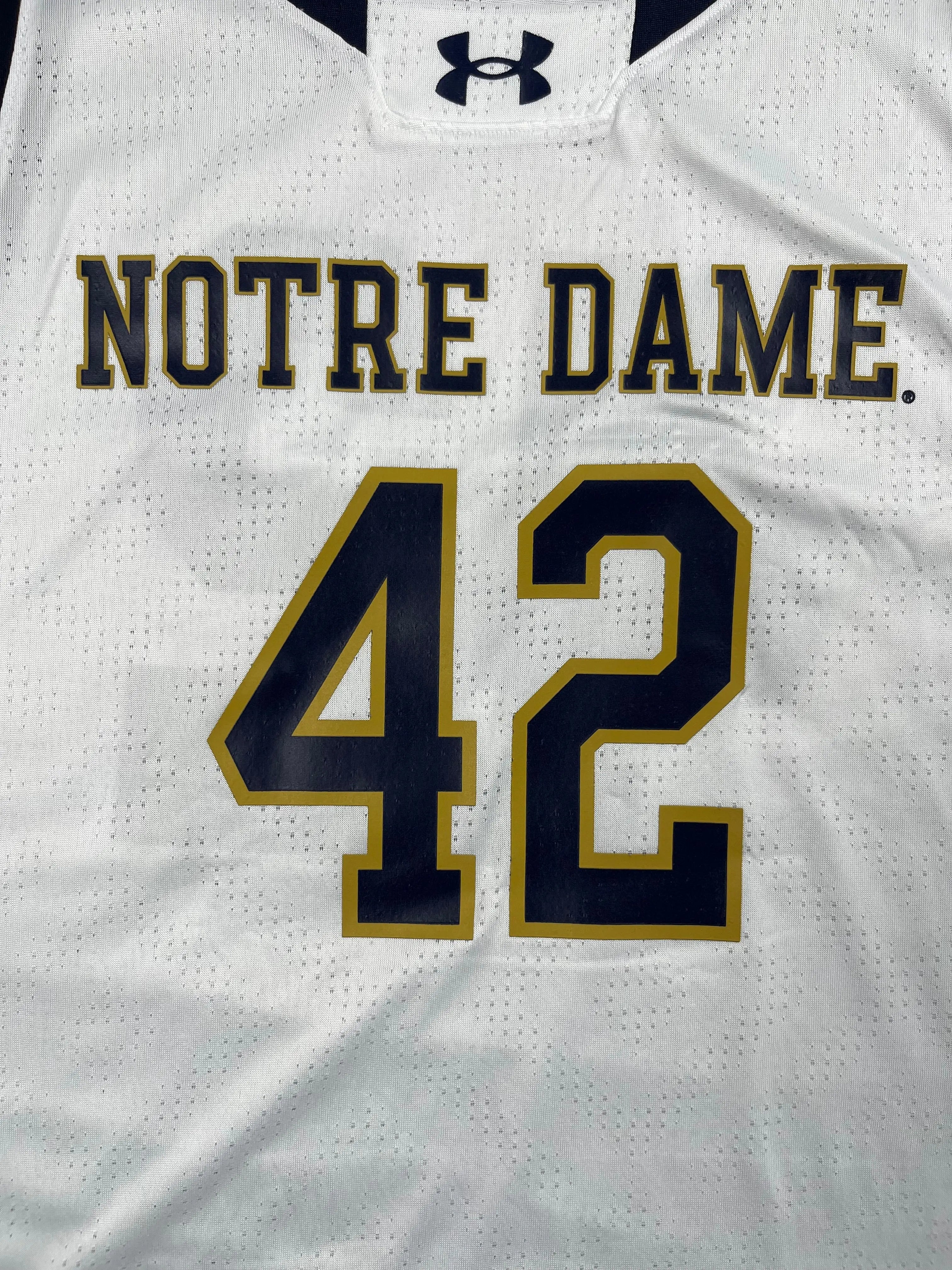 Notre Dame #42 - Notre Dame Fighting Irish NCAA ACC - Under Armour (L) - Maillot NBA *BNWT*