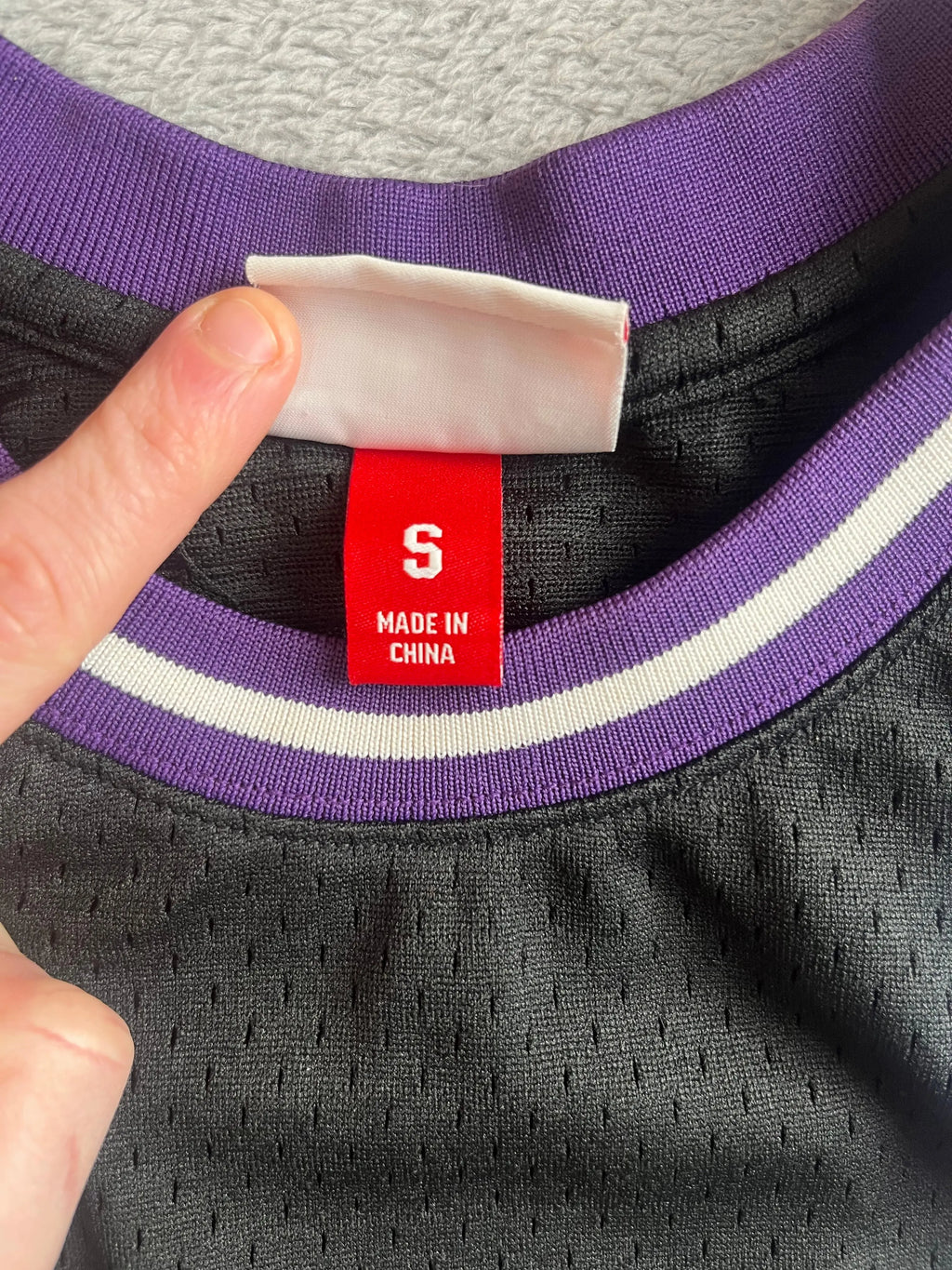 Peja Stojaković #16 - Sacramento Kings Away 2001-2002 - Mitchell & Ness (S) - Maillot NBA