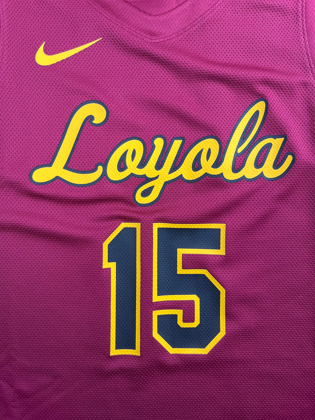 Ramblers #15 - Loyola Chicago Ramblers NCAA Atlantic 10 - Nike (L) - Maillot NBA *BNWT*