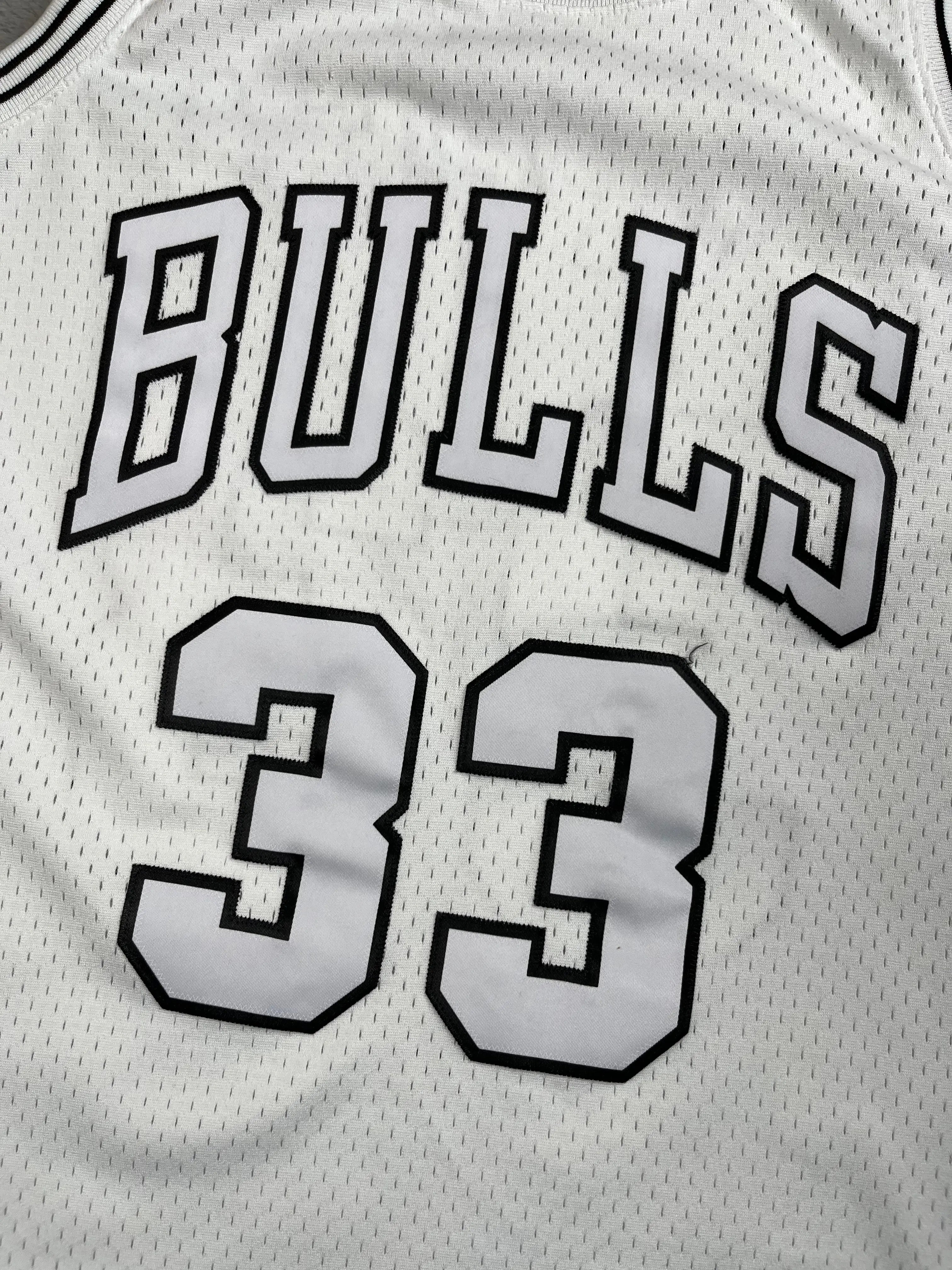 Scottie Pippen #33 - Chicago Bulls Full White - Mitchell & Ness (M) - Maillot NBA Mitchell & Ness