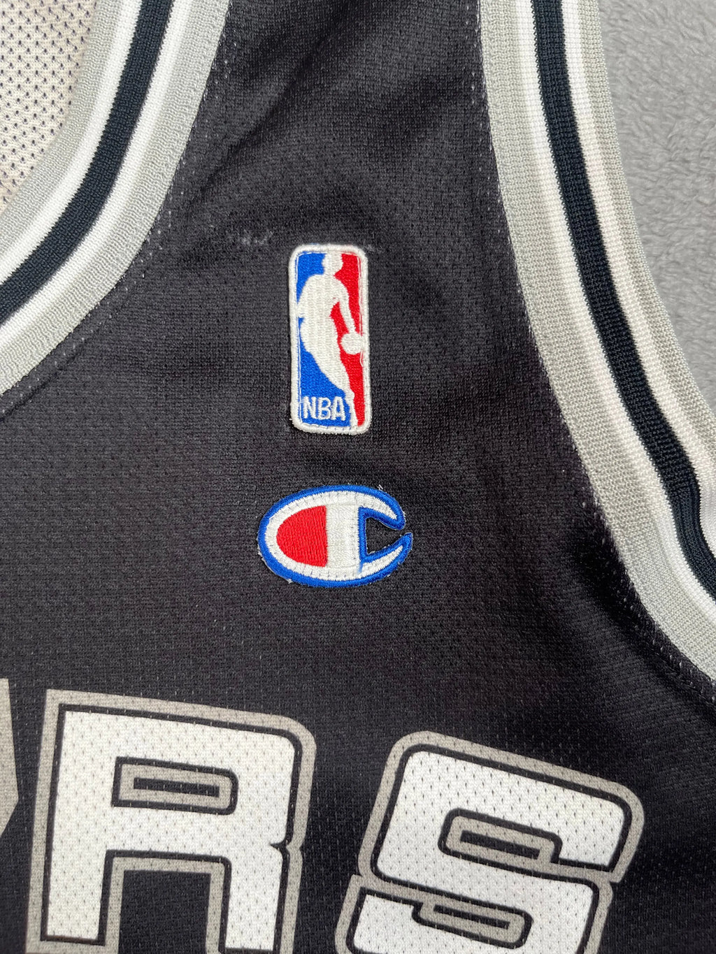 Tim Duncan #21 - San Antonio Spurs Away 1998-2010 - Champion (XL) - Maillot NBA Champion
