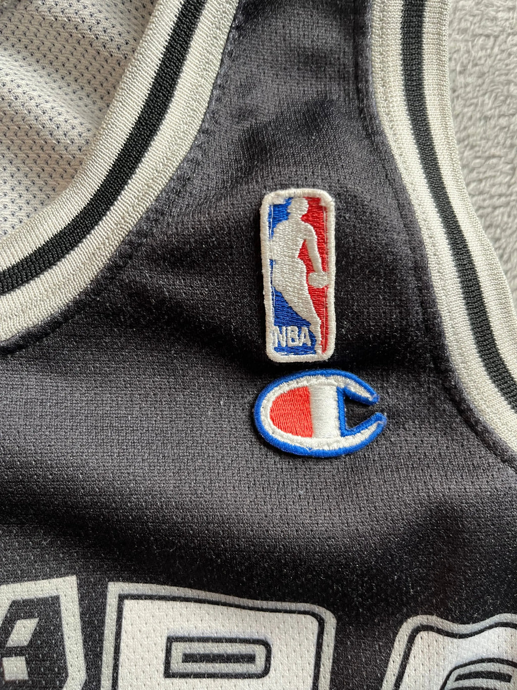Tim Duncan #21 - San Antonio Spurs Away 2002-2010 - Champion (S) - Maillot NBA