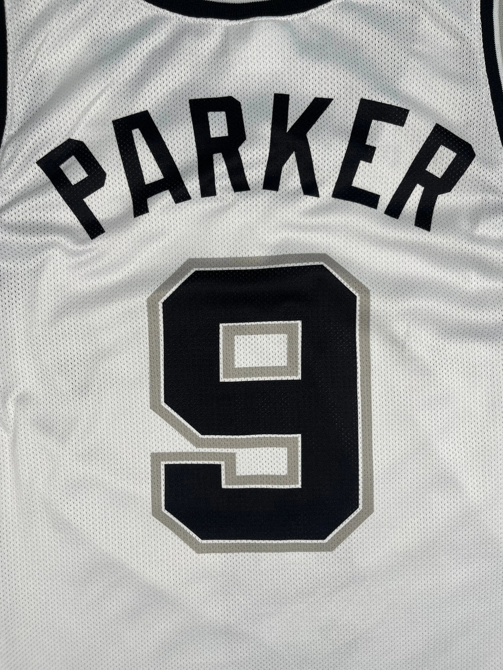 Tony Parker #9 - San Antonio Spurs Home 2002-2010 - Champion (M) - Maillot NBA
